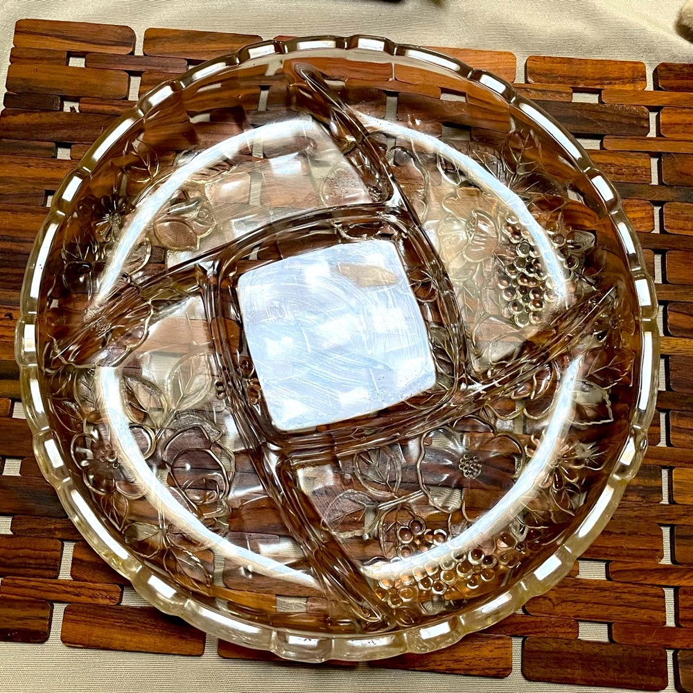 Royal Clear Japan 5 compartments glass floral round plate, size 12” party event